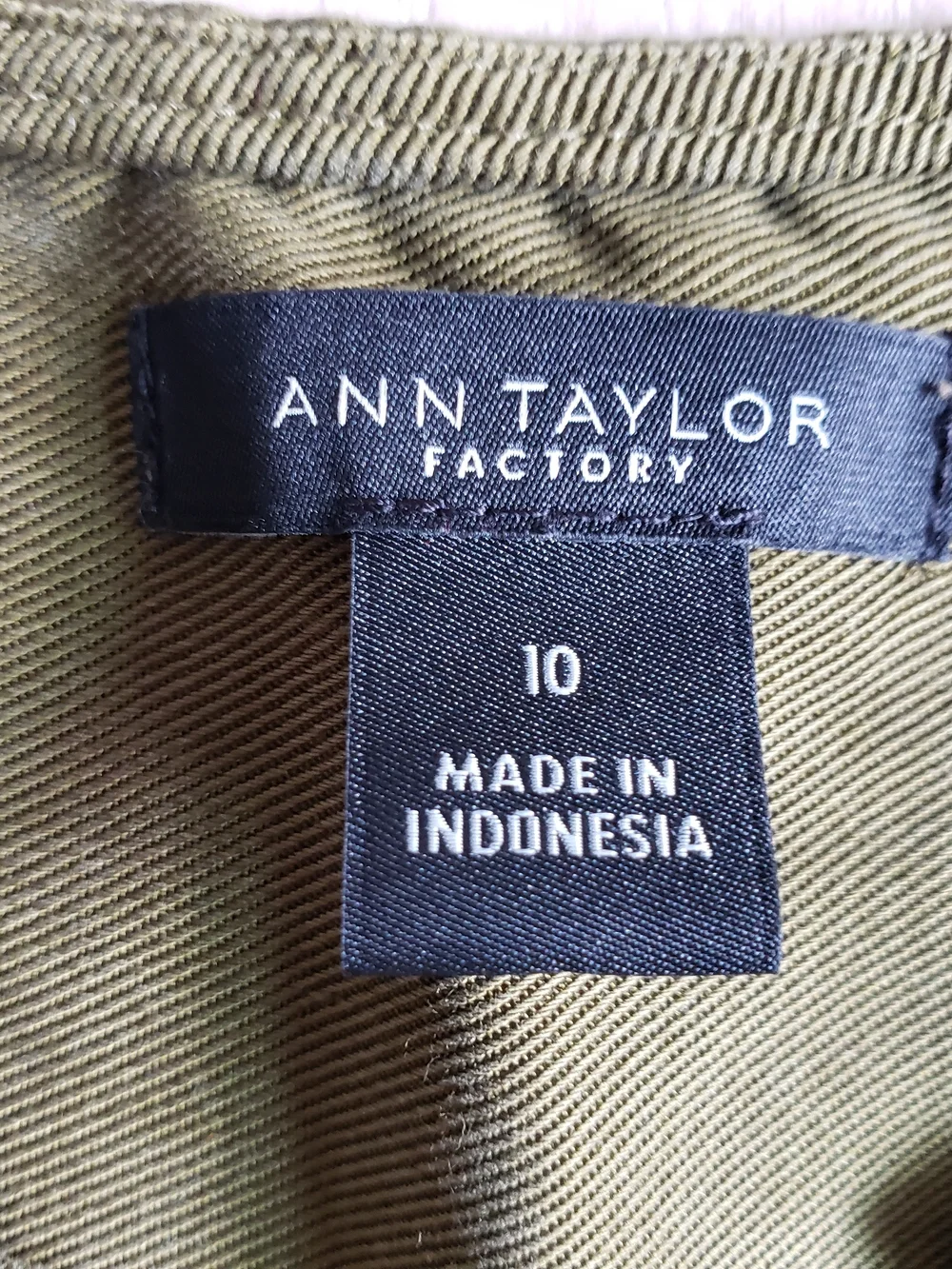 Ann Taylor Olive Green Sleeveless Tie-Waist Mini Dress - Picture 2 of 4